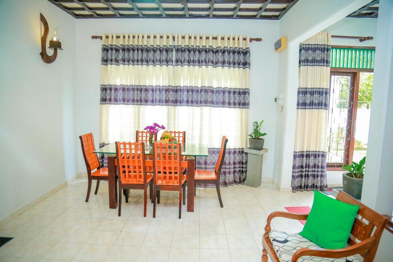 Villa No34 Hikkaduwa Bagian luar foto
